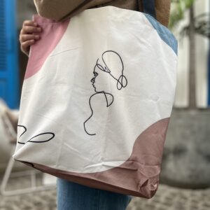 Fashion girl tote
