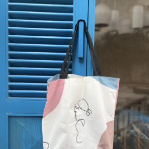 Fashion girl tote